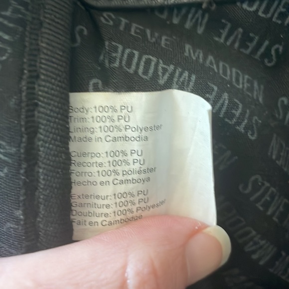 💚🖤Steve Madden backpack 🎒 - Picture 16 of 16